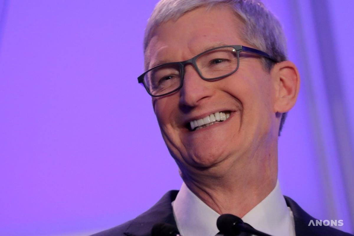 Как живет и сколько зарабатывает глава Apple