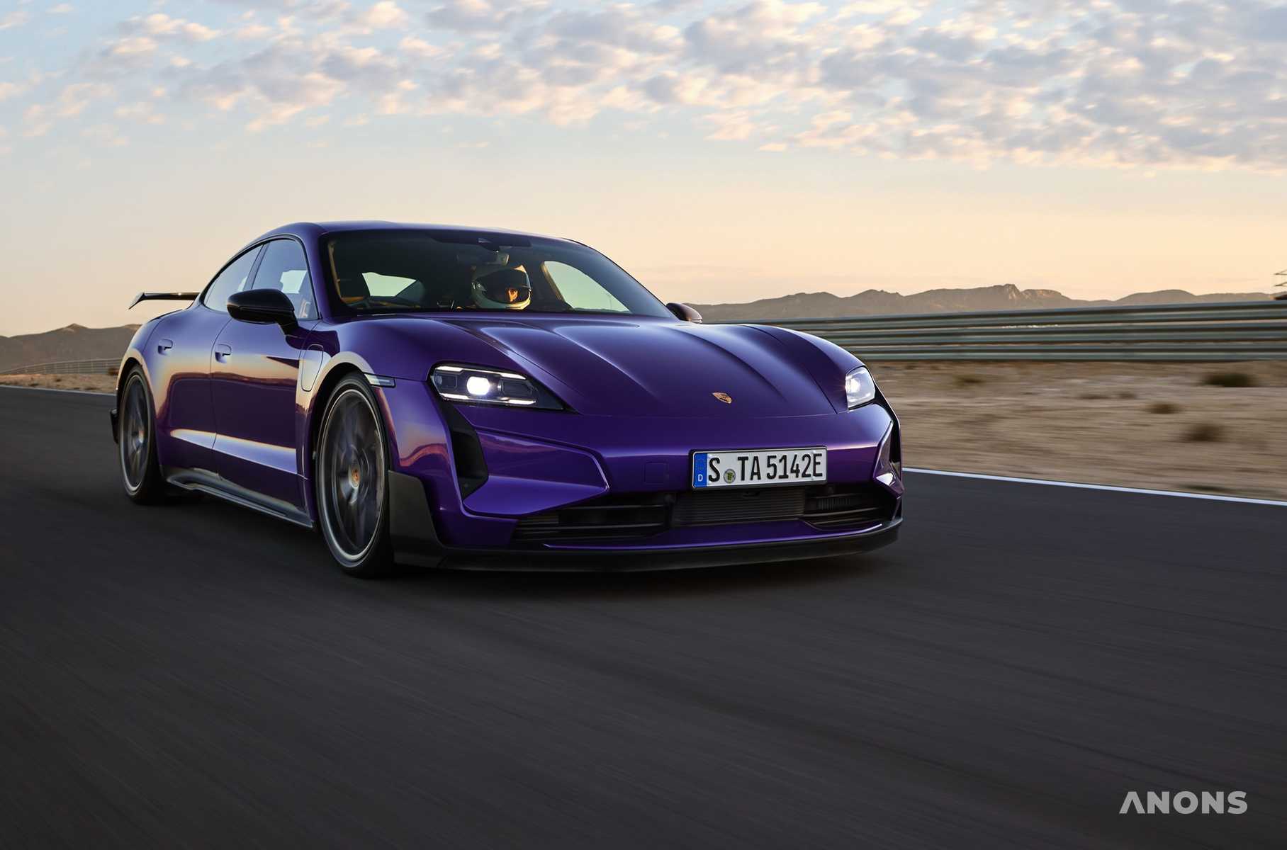 Представлен самый мощный Porsche в истории – электромобиль Taycan Turbo GT