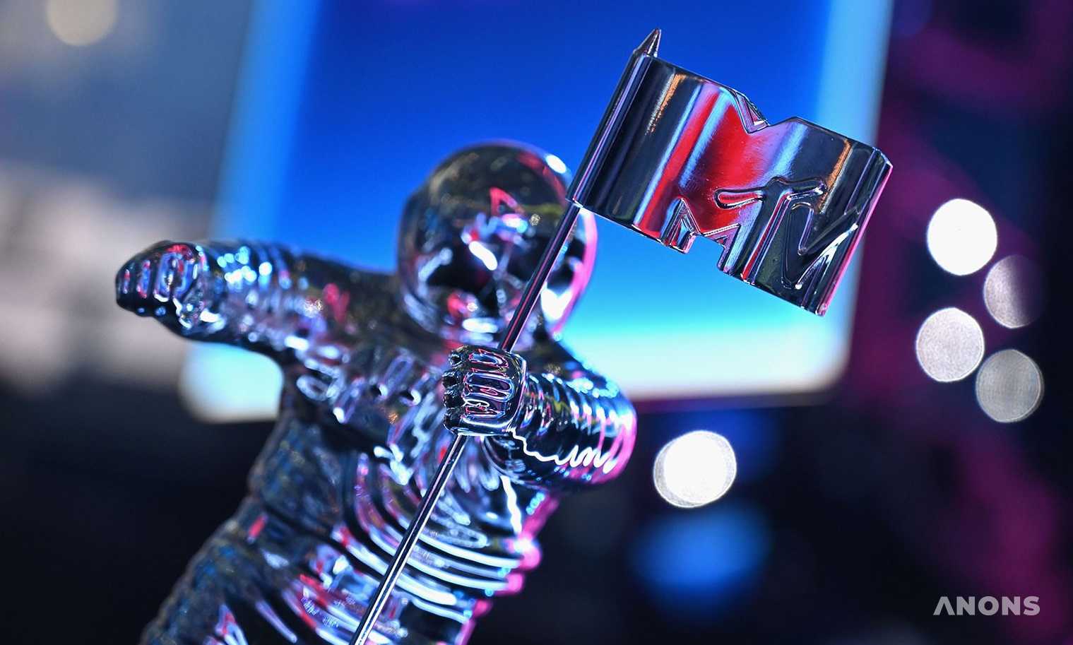Объявлены лауреаты премии MTV Video Music Awards 2021