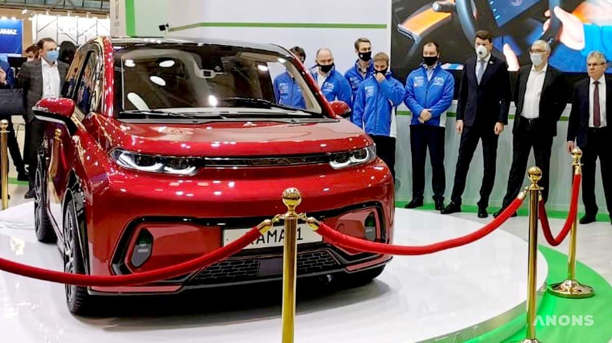 «КАМАЗ» представил городской электромобиль «КАМА-1»