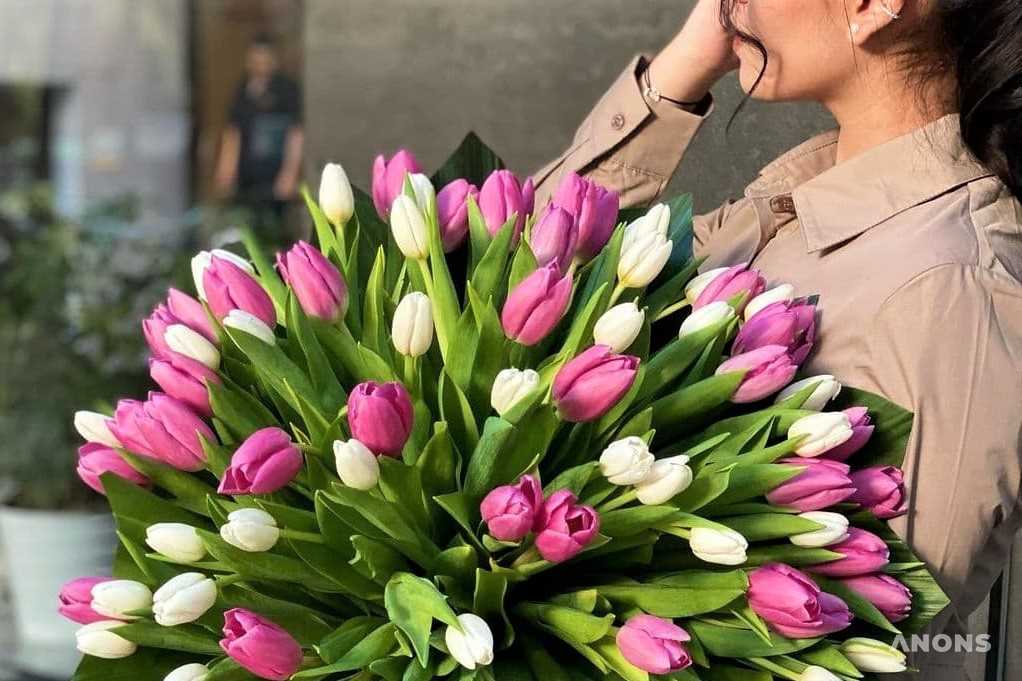 Цветочный калейдоскоп: где приобрести букет на 8 Марта