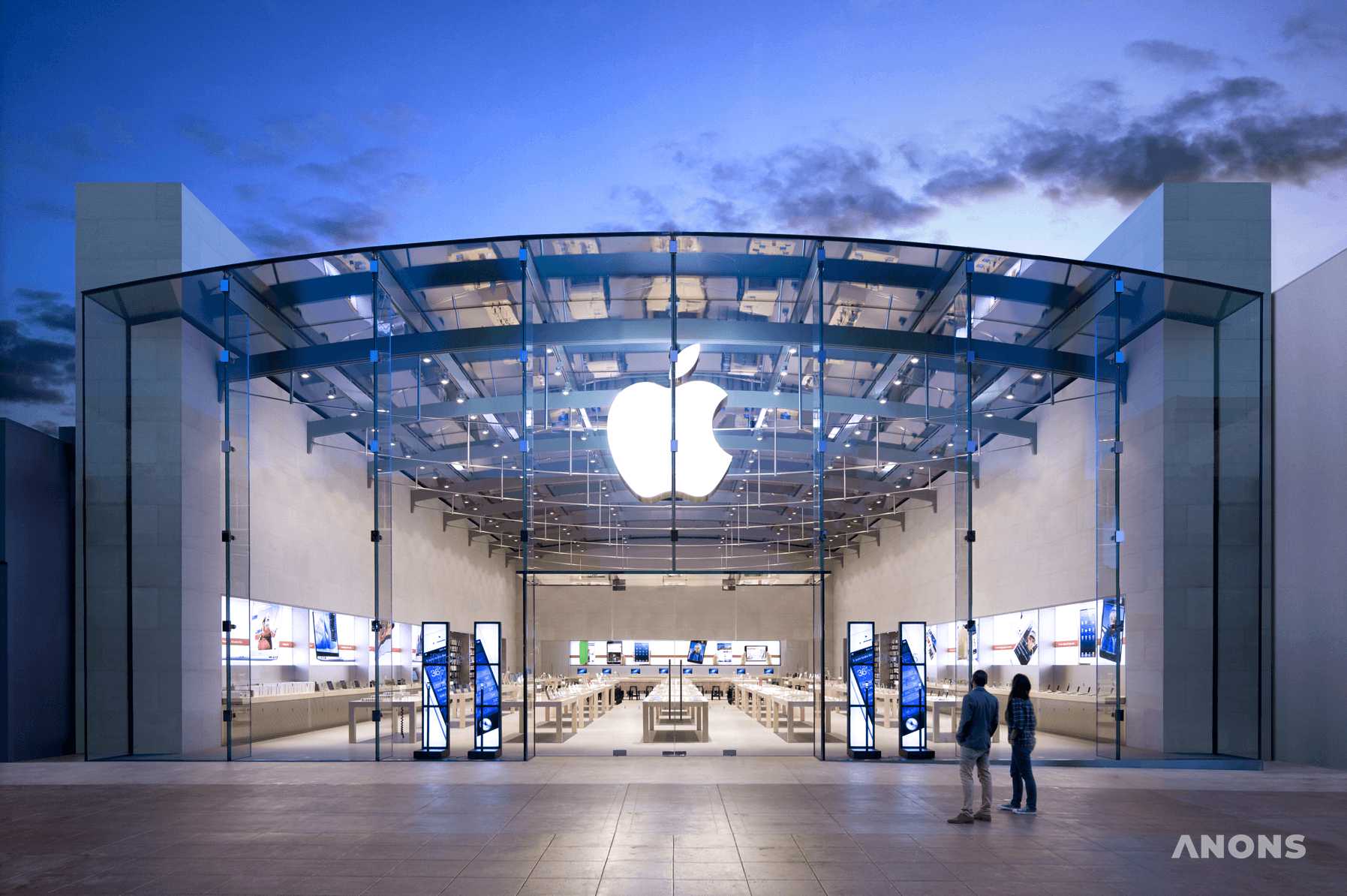 Apple стала первой в истории компанией, чья капитализация превысила $3 трлн