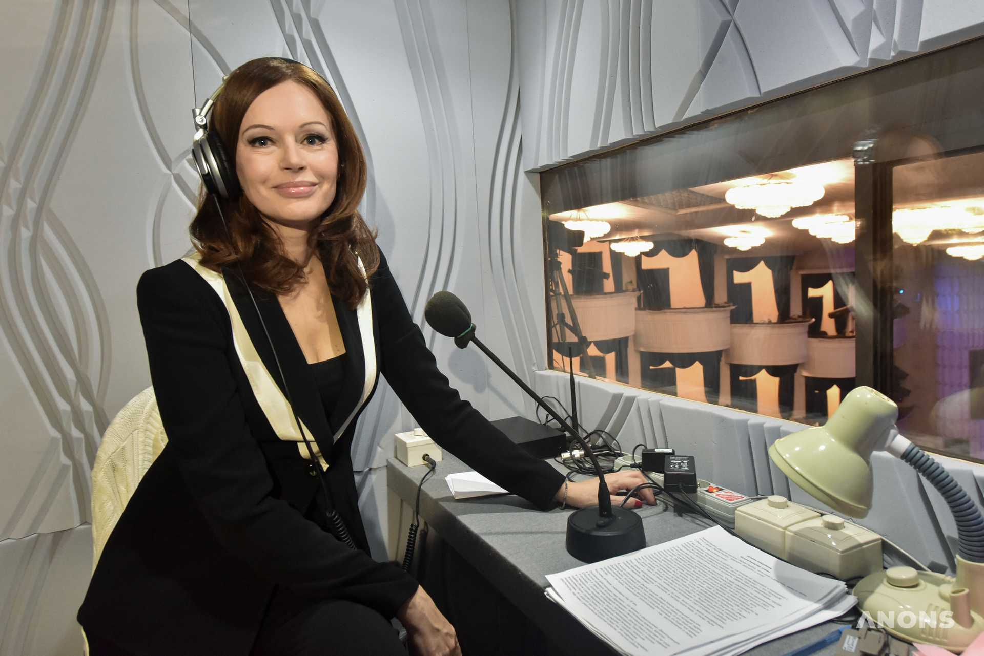 Ирина Безрукова, российская актриса и тифлокомментатор, озвучит в Ташкенте 3 спектакля и балет