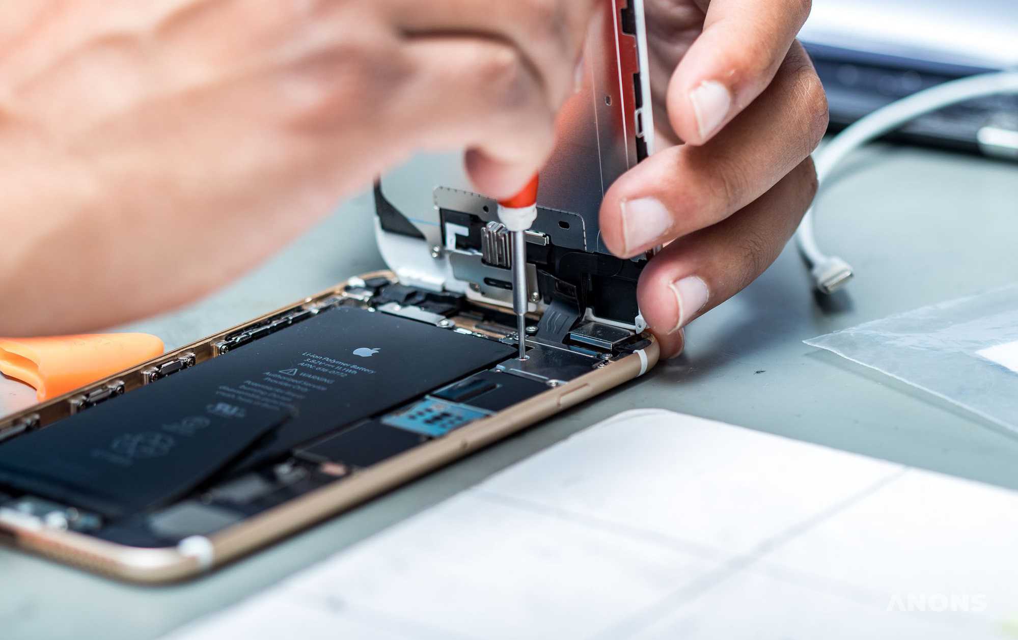 Apple откроет онлайн-магазин с оригинальными запчастями для гаджетов