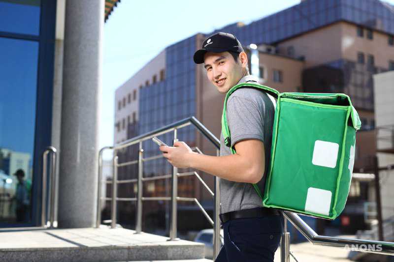 В Ташкенте начинает свою работу служба доставки inDriver.Курьеры