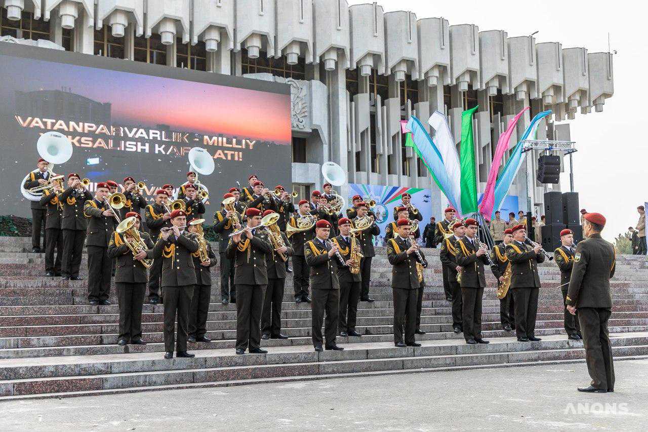 Военно-патриотический фестиваль в честь Дня защитников Родины - фото