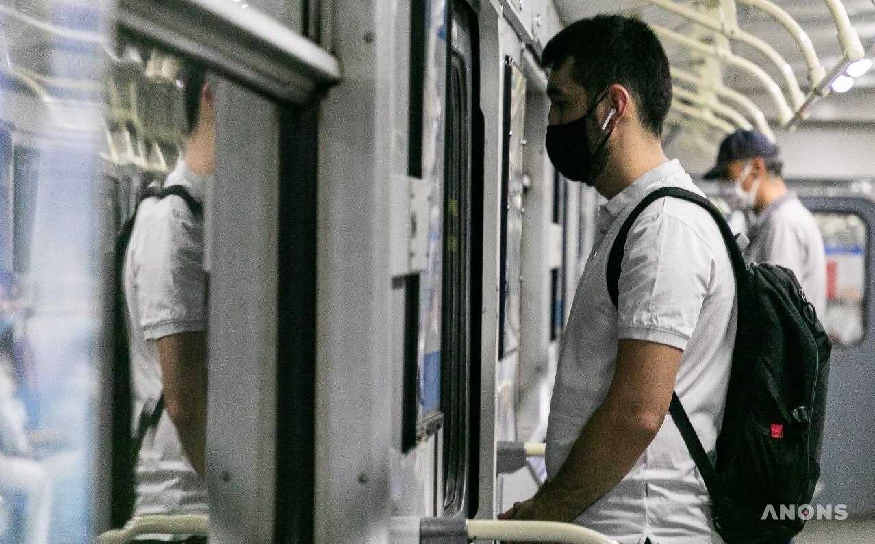 Советы: как безопасно ездить в общественном транспорте