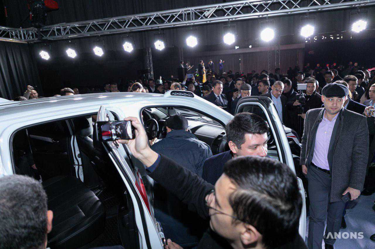 SamAuto представил первые в Узбекистане пикапы ISUZU D-Max - фото