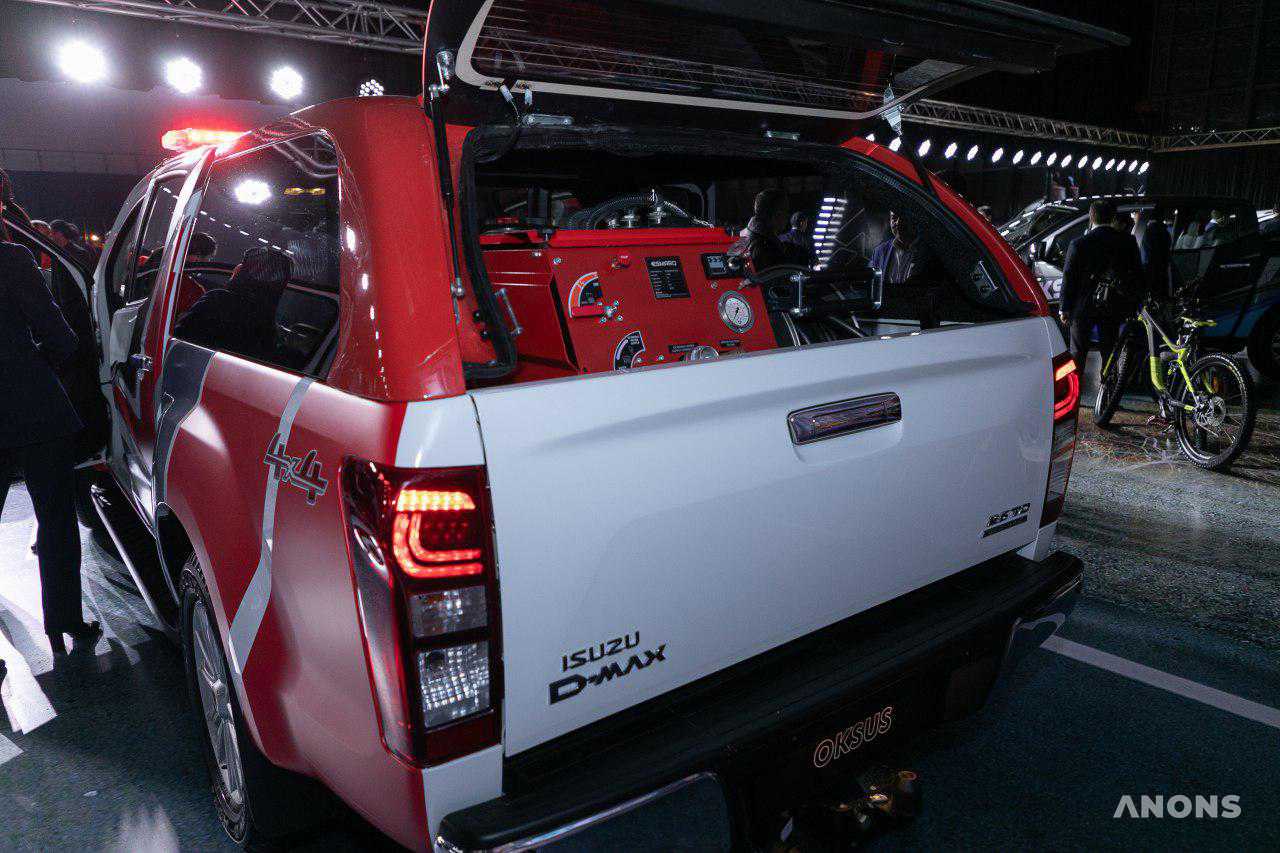 SamAuto представил первые в Узбекистане пикапы ISUZU D-Max - фото