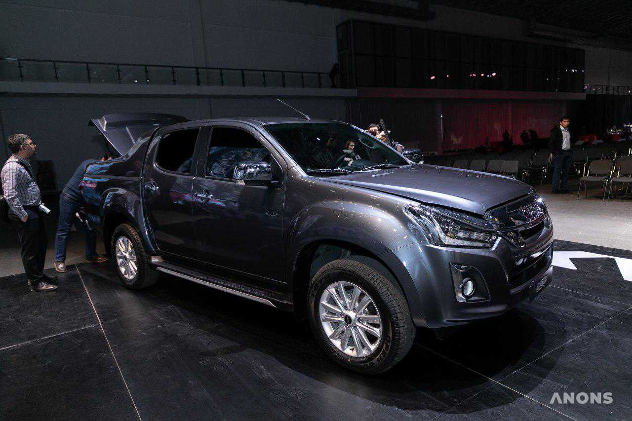 SamAuto представил первые в Узбекистане пикапы ISUZU D-Max - фото