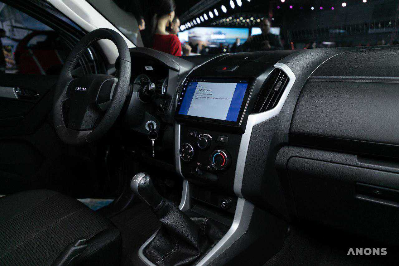 SamAuto представил первые в Узбекистане пикапы ISUZU D-Max - фото