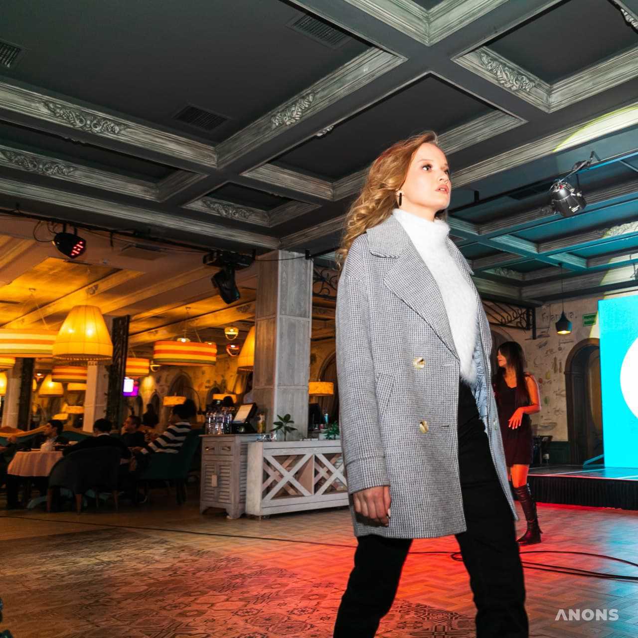Как прошёл закрытый показ Fashion Show 2020 - фоторепортаж