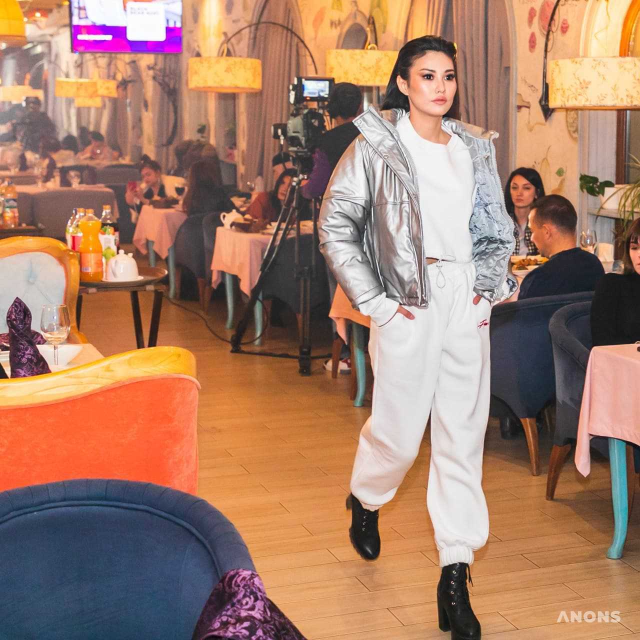 Как прошёл закрытый показ Fashion Show 2020 - фоторепортаж