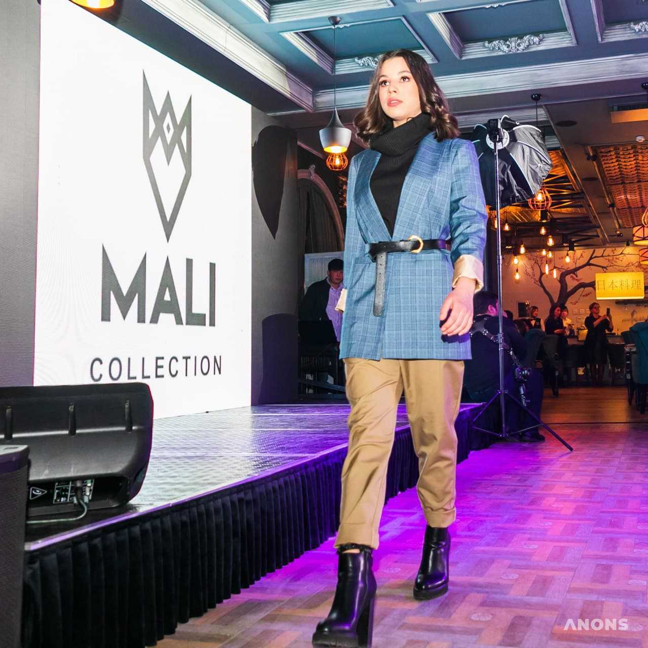 Как прошёл закрытый показ Fashion Show 2020 - фоторепортаж