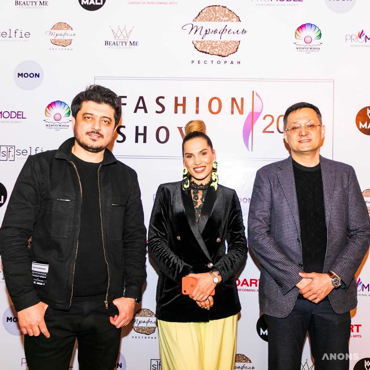 Как прошёл закрытый показ Fashion Show 2020 - фоторепортаж