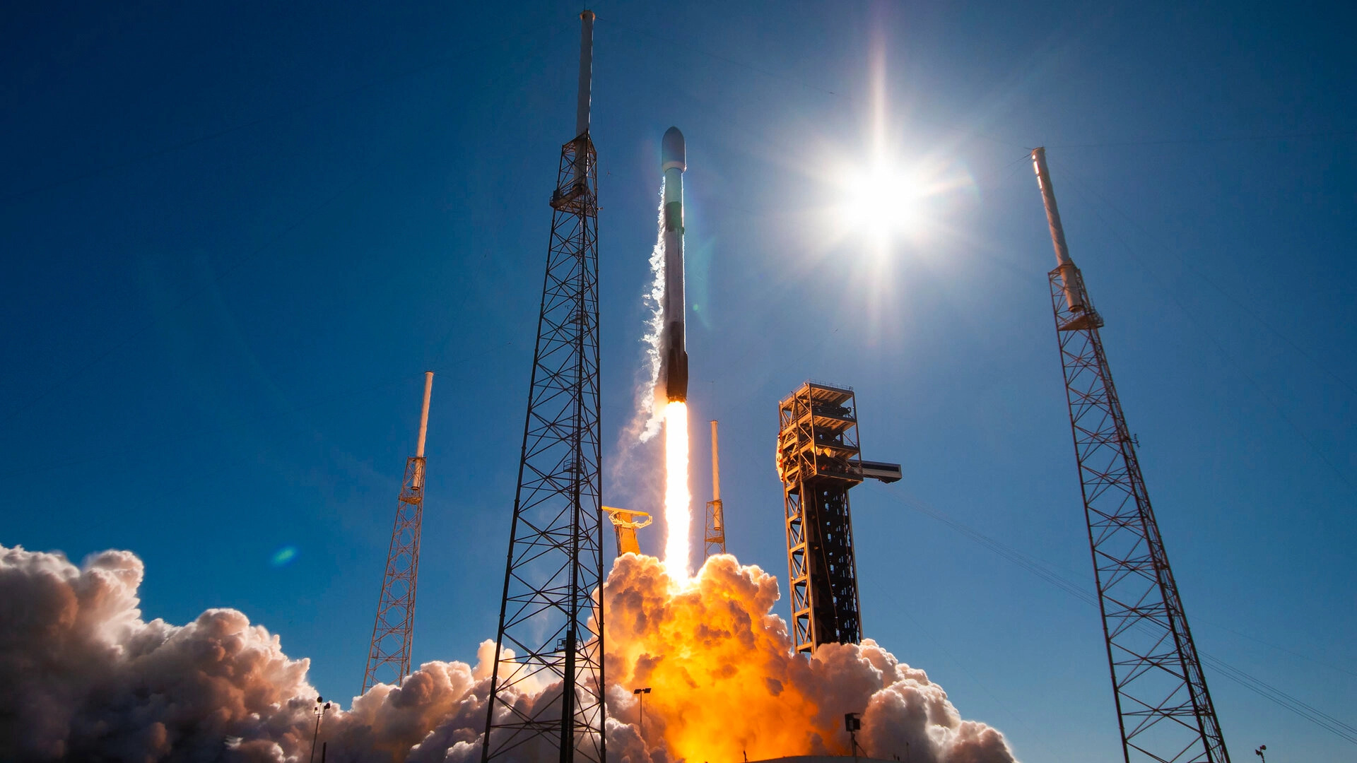 SpaceX установила новый мировой рекорд по числу запусков ракет в 2024 году