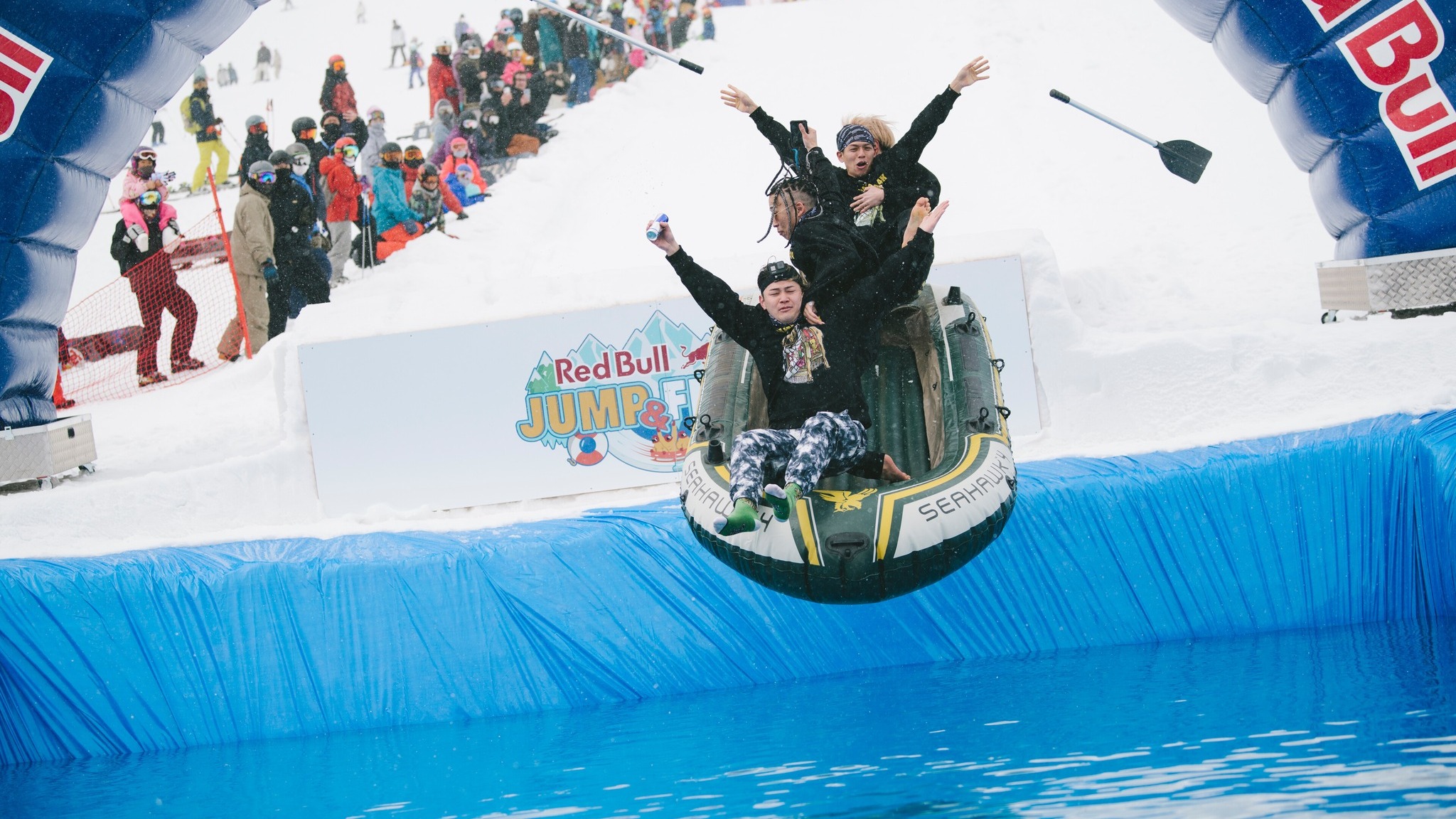 Командные соревнования Red Bull Jump & Freeze пройдут в Amirsoy Resort