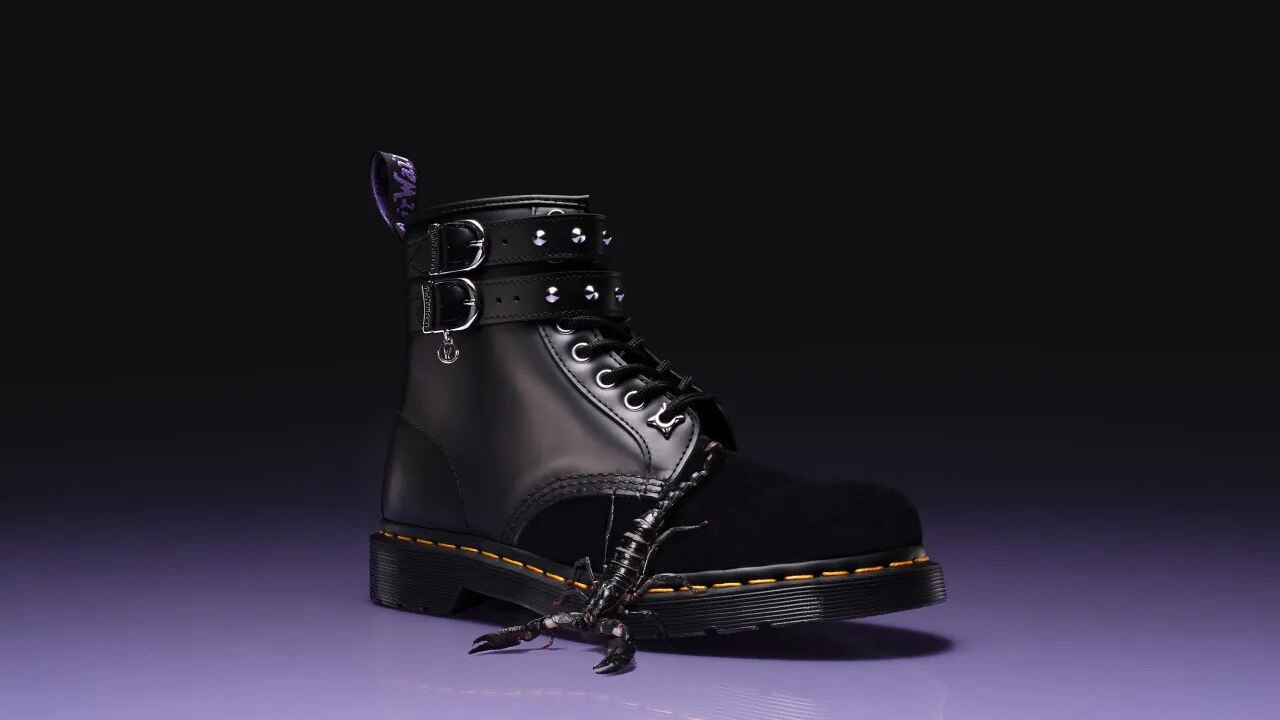 Dr. Martens представил новую коллекцию обуви по мотивам сериала «Уэнсдей»