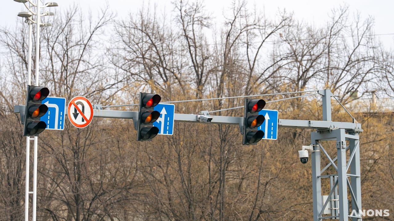 Toshkentda intellektual tizimni joriy etish doirasida svetoforlarni almashtirish boshlandi